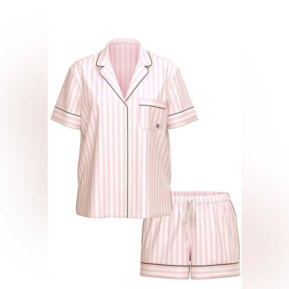 Victoria's Secret
Glazed Satin Short Pajama with logo - Picture 4 of 4